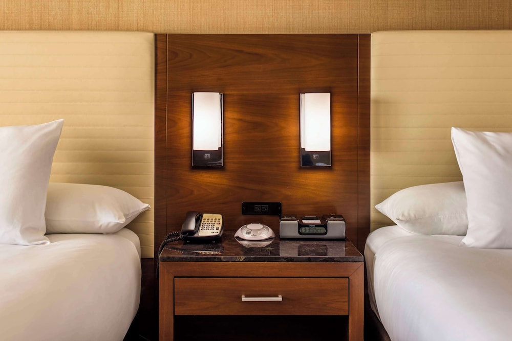Hyatt Regency O'Hare Chicago - photo 42