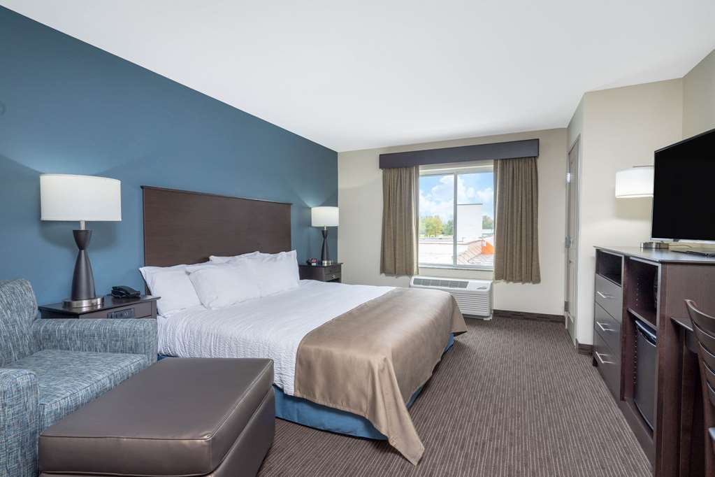 AmericInn by Wyndham Windom - photo 6