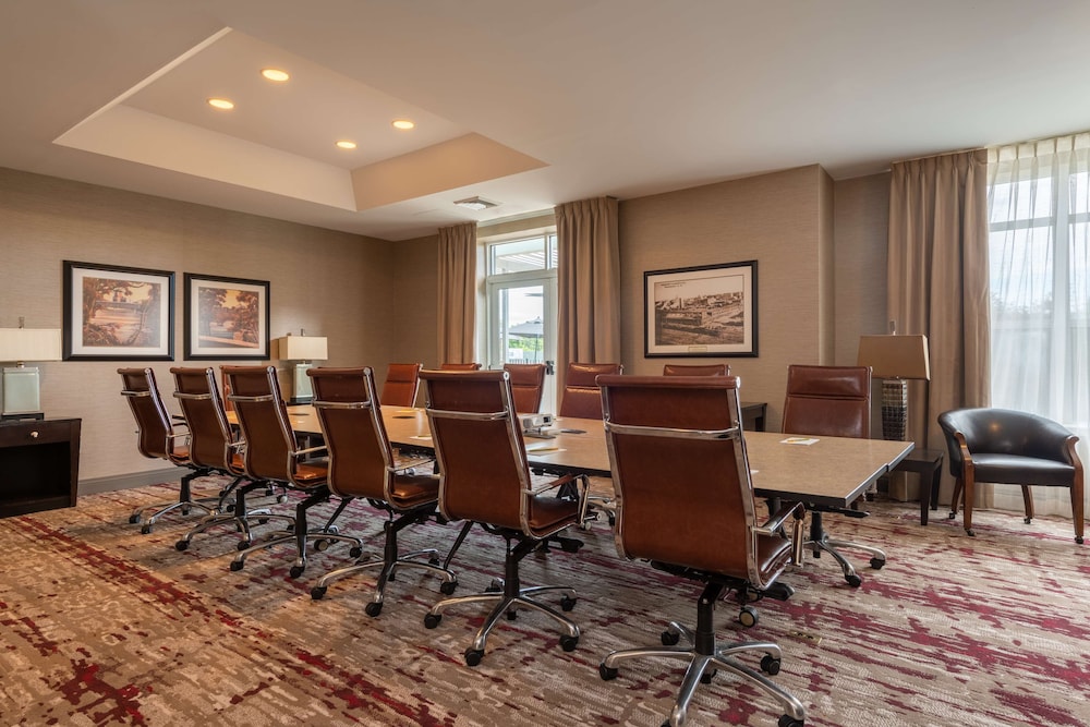 Hilton Garden Inn Manchester Downtown - photo 46