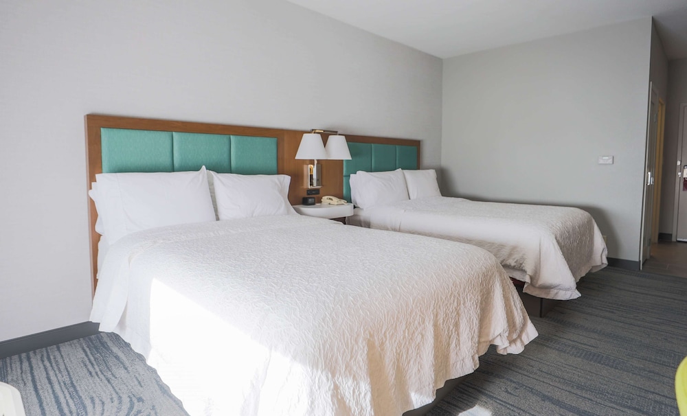 Hampton Inn & Suites Bay City TX - photo 14