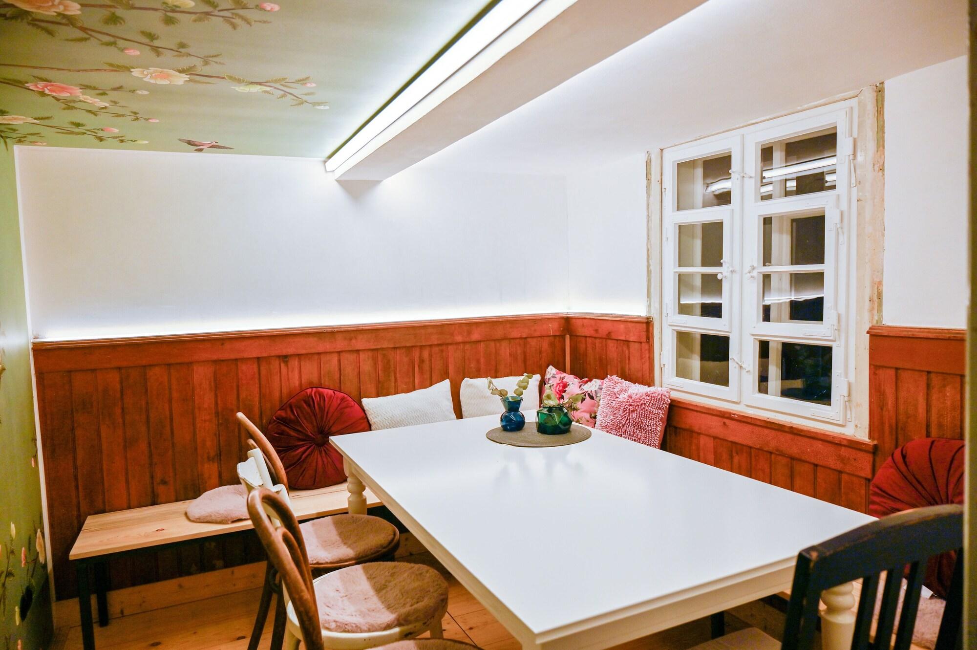 Gemütliches Bauernhaus am Bodensee - last minute hotel in Unknown City