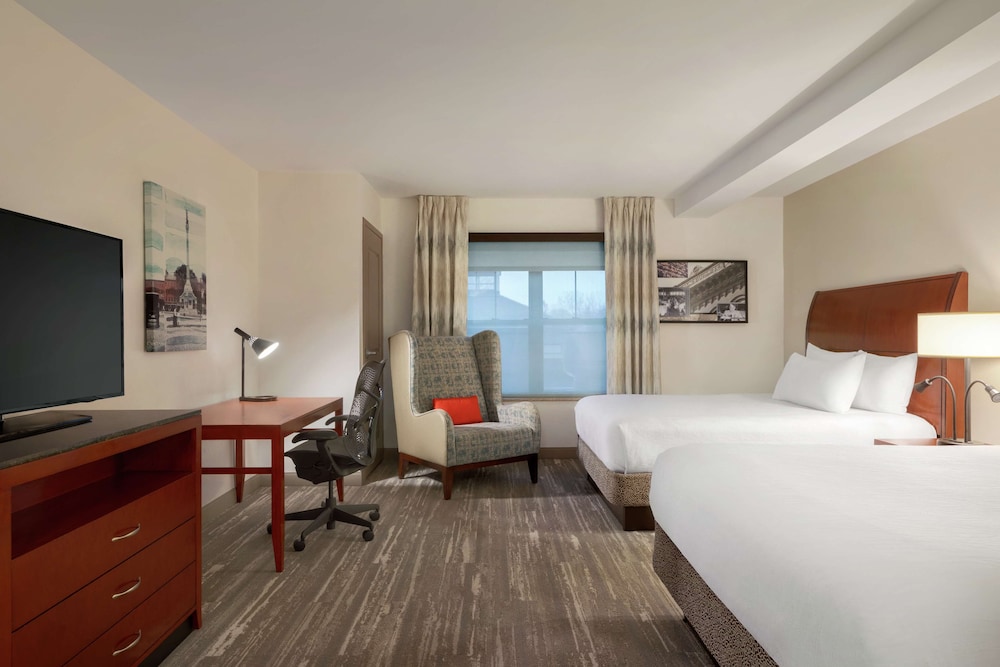 Hilton Garden Inn Troy - photo 22