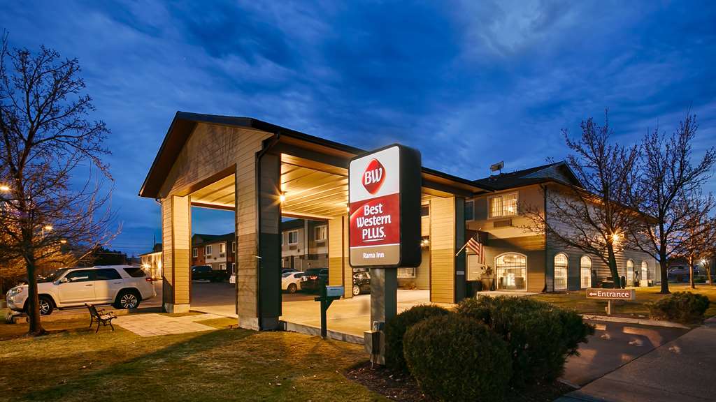 Best Western Plus Rama Inn — Redmond