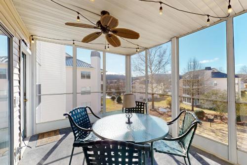 Meadow Ridge Memories — 4-Star Luxury Hotel in Branson, United States