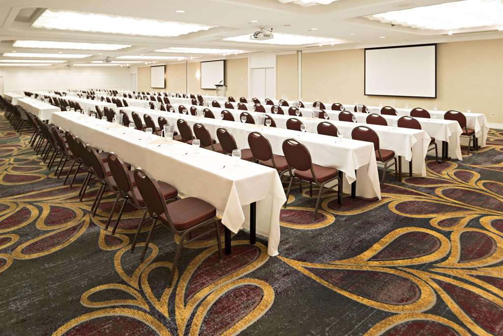 Radisson Hotel Corning - photo 39