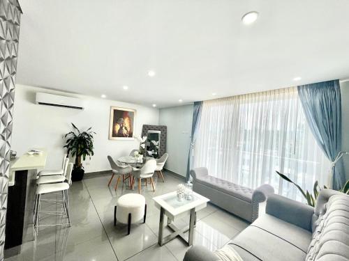 Fino y Elegante Condominio Ejecutivo — San Pedro Sula — photo 3