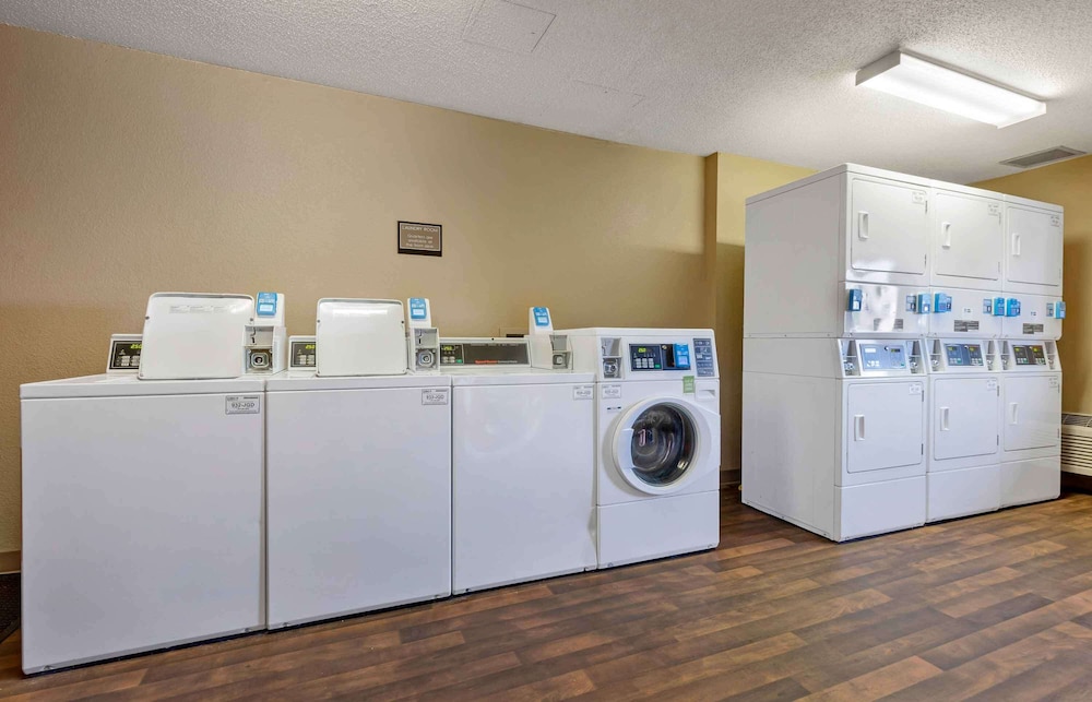 Extended Stay America Select Suites Columbia Ft. Jackson - photo 22