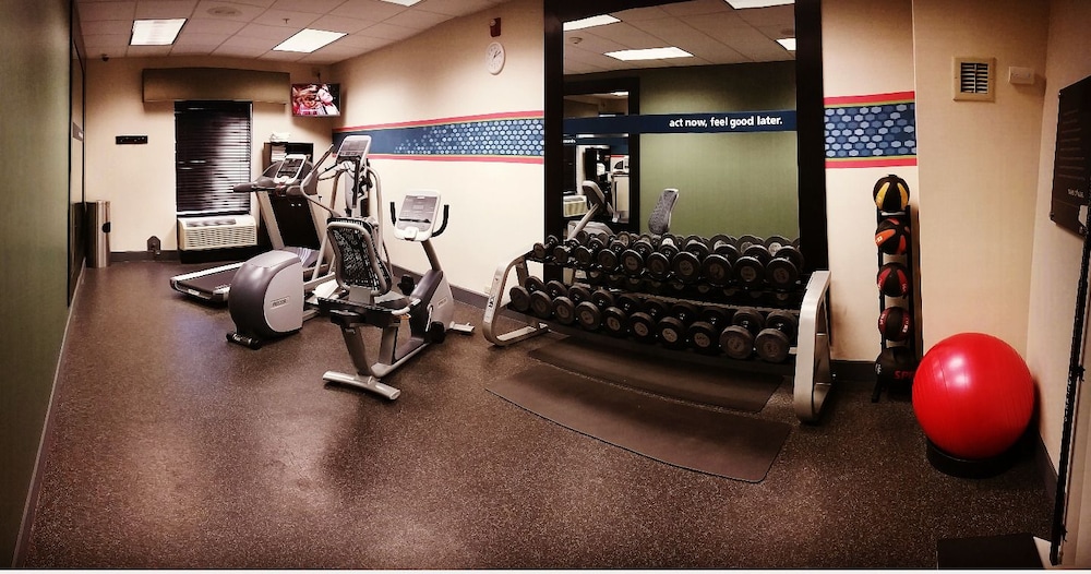 Hampton Inn Brattleboro - photo 15