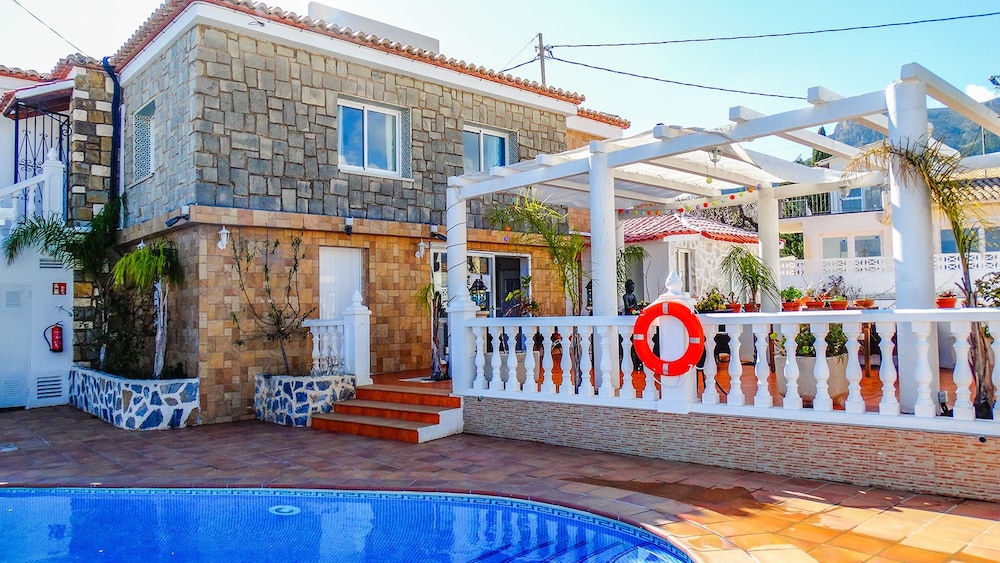 Hotel Casa Día y Noche in Calp, Spain