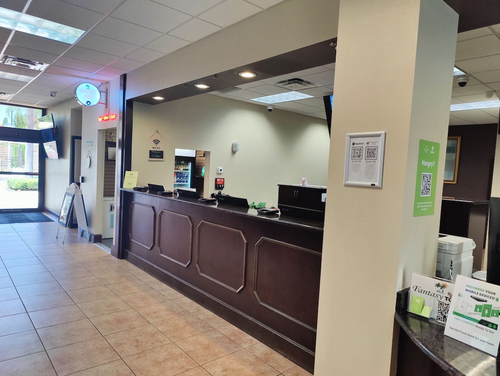 FantasyWorld Resort - photo 2