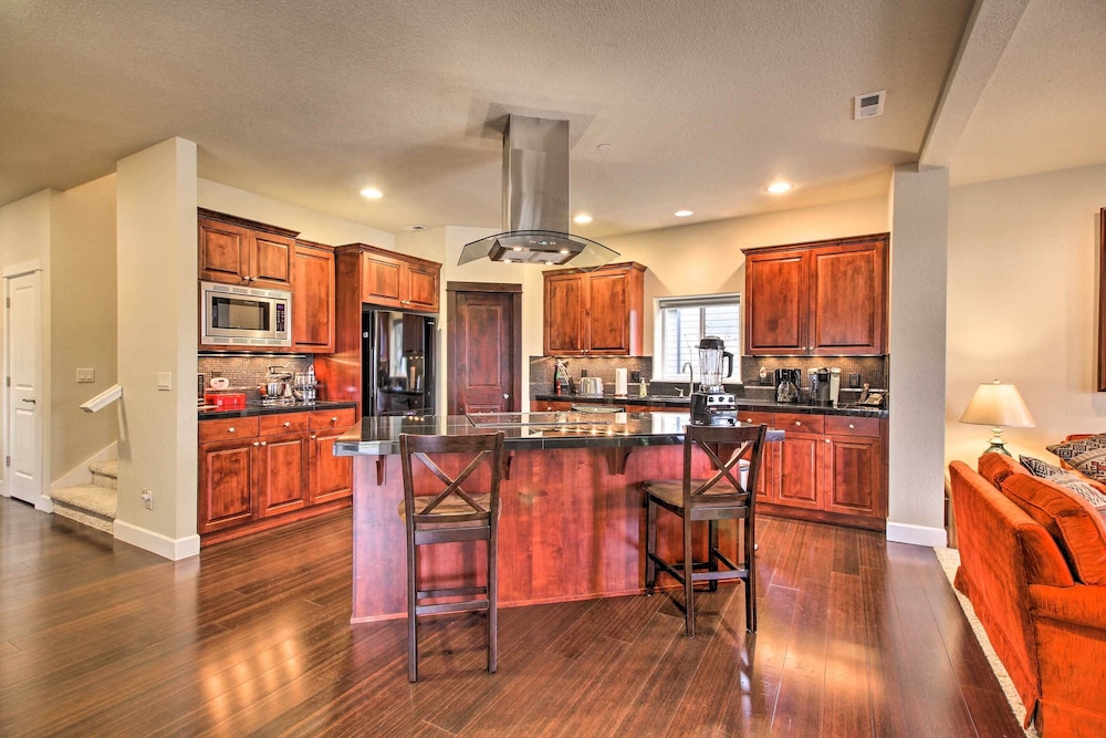 The Ark at Farewell Park 20 Mi To Mt Bachelor in Bend, United States