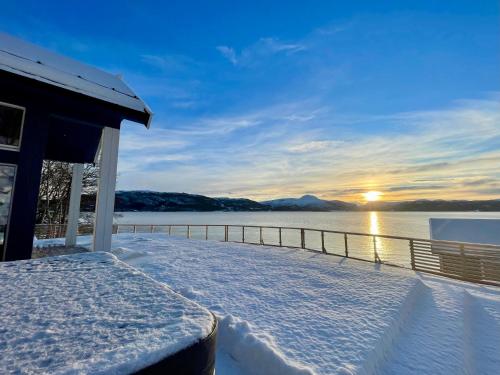 Villa Blue Dream — 4-Star Luxury Hotel in Kristiansund, Norway