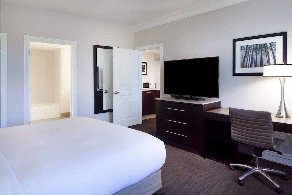 Hilton Santa Cruz Scotts Valley - photo 16