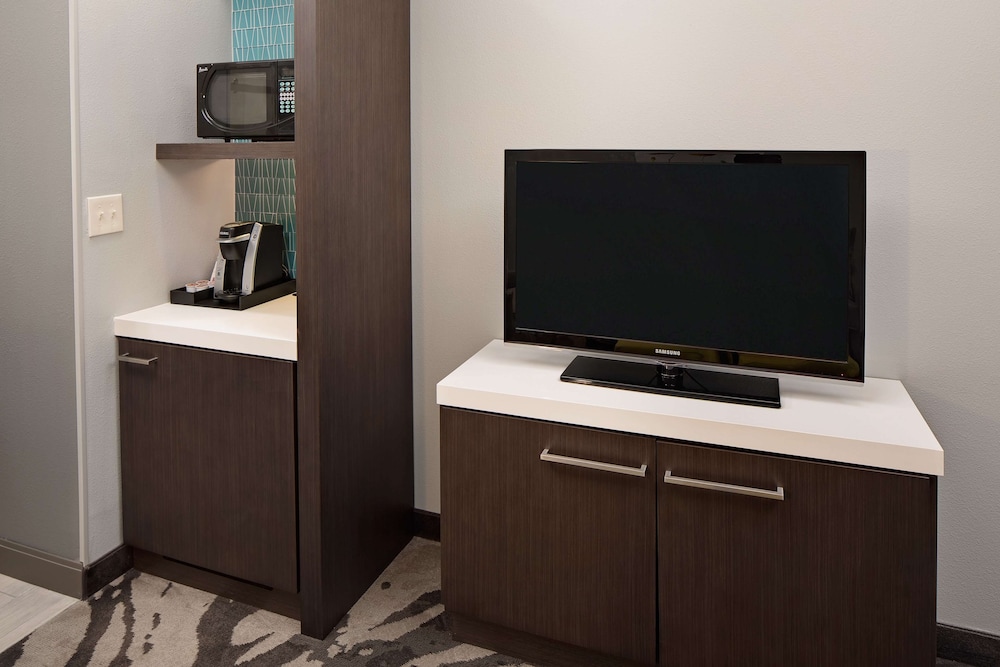 Hilton Garden Inn DFW Airport South - photo 6
