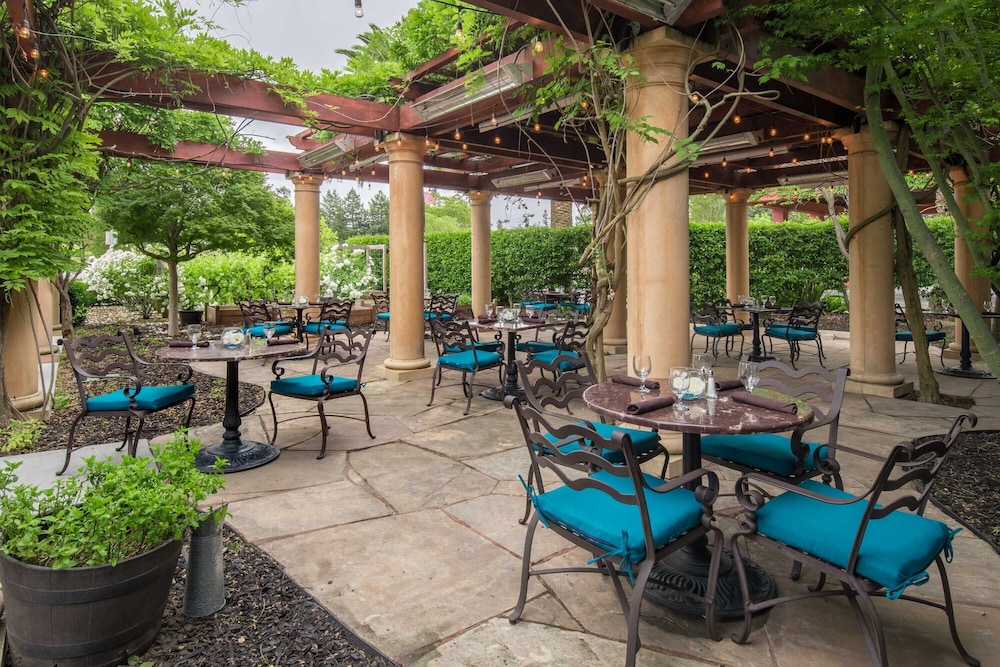 DoubleTree by Hilton Sonoma Wine Country - photo 81