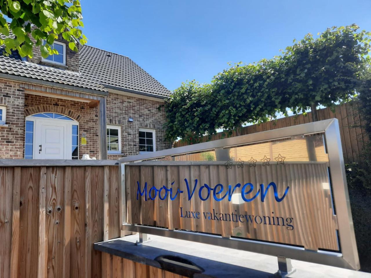 Holiday Home Mooi Voeren — 4-Star Luxury Hotel in Sint-Pieters-Voeren, Belgium