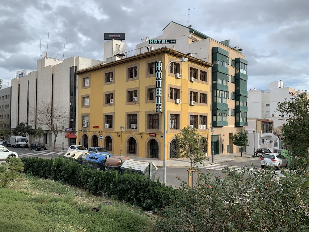 Hotel Sundos Feria Valencia — Valencia