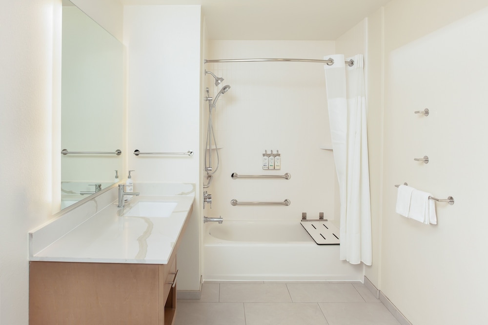 Staybridge Suites San Bernardino Loma Linda by IHG - photo 39