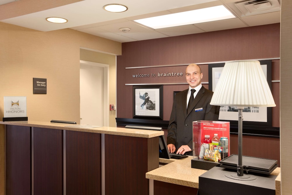 Hampton Inn Boston Braintree - photo 2