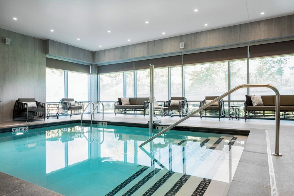 AC Hotel by Marriott Boston Cambridge - photo 31