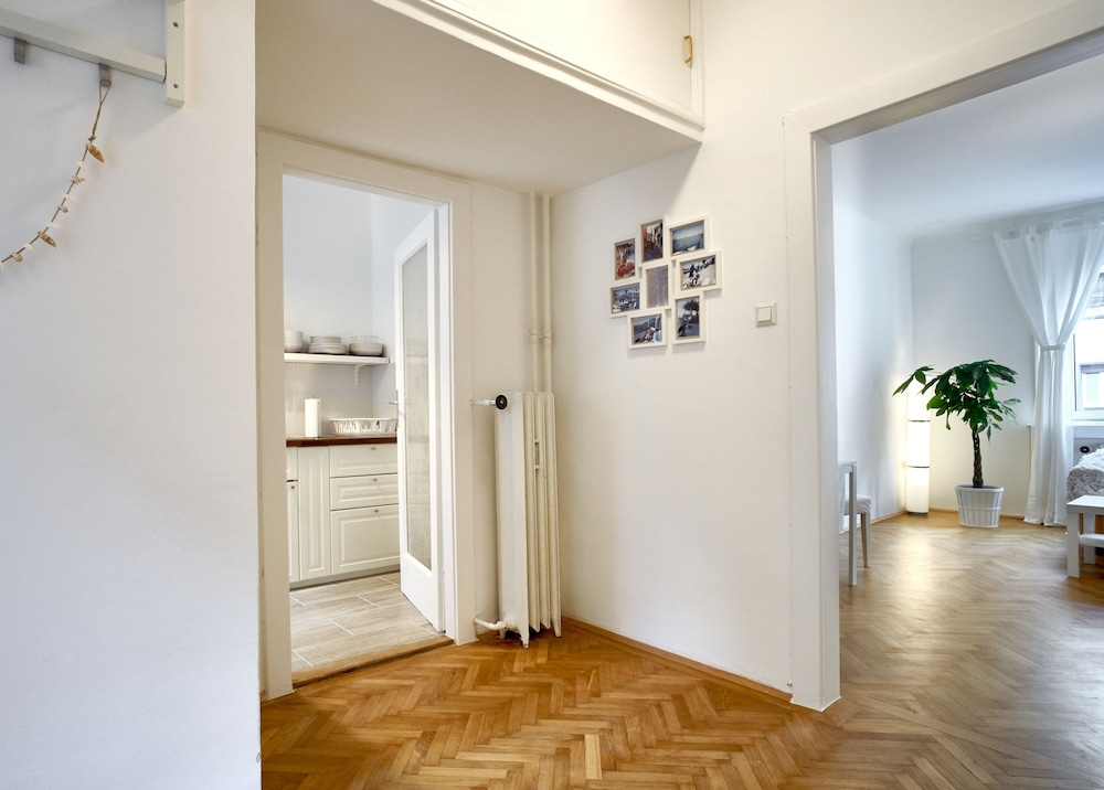 Opera Street Apartments — 4-Star Luxury Hotel in Vienna, Austria