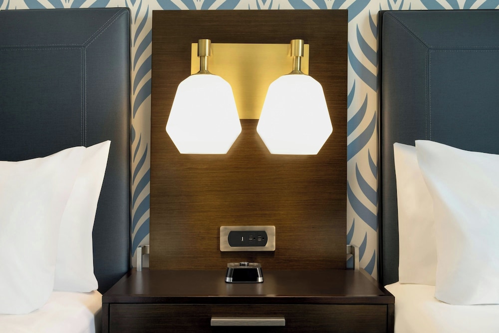 Courtyard by Marriott San Francisco Union Square - photo 20