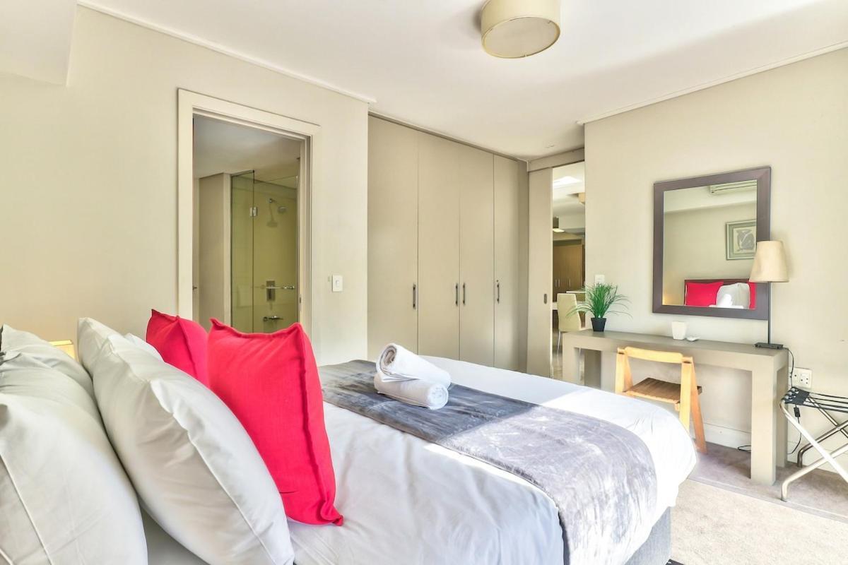 Cozy Apartment WiFi Centrally Located