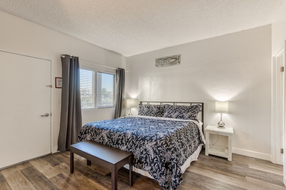 Sand & Sea Resort Condominiums - photo 22