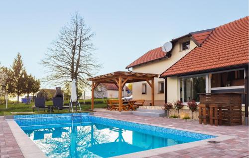 Beautiful Home In Pregrada With Kitchen — 4-Star Luxury Hotel in Pregrada, Croatia