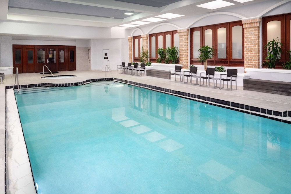 Embassy Suites by Hilton Orlando North - photo 37