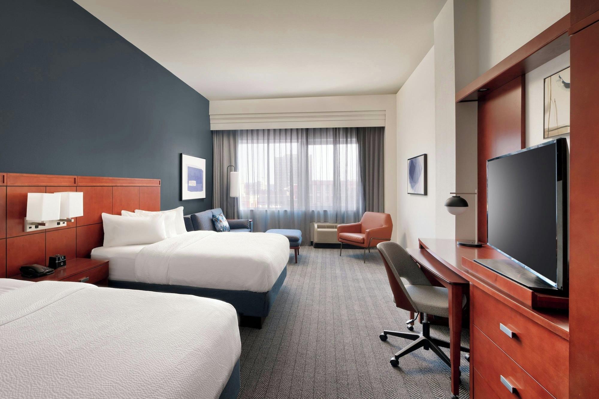 Courtyard by Marriott Lincoln Downtown - photo 16