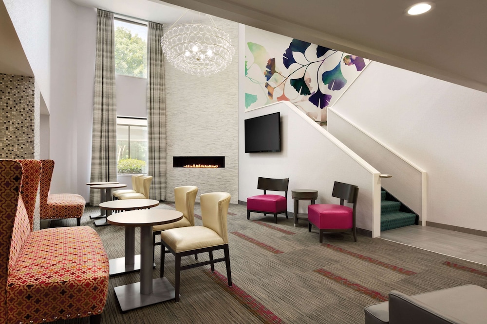 Homewood Suites by Hilton Williamsburg - photo 10