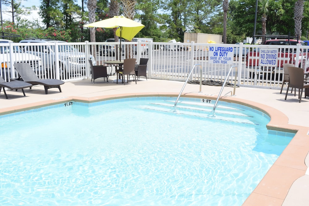 Quality Inn & Suites Myrtle Beach near Outlets - photo 21