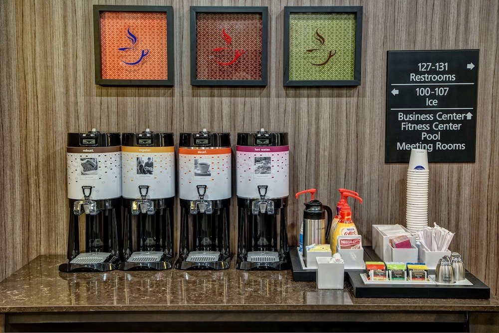 Hampton Inn & Suites Nashville Hendersonville - photo 37