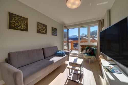 Przytulne Apartamenty Sun Seasons 24 z Pięknym Widokiem w Szklarskiej Porębie by Noclegi Renters — 4-Star Luxury Hotel in Szklarska Poreba, Poland