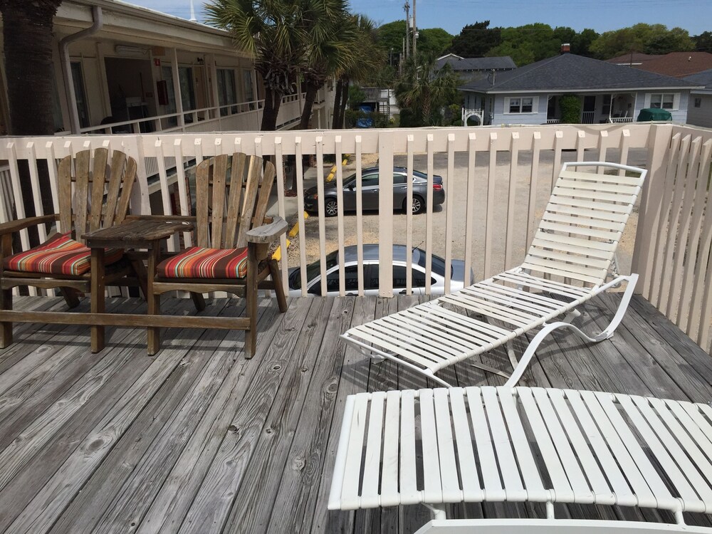 High Tide Motel - photo 32
