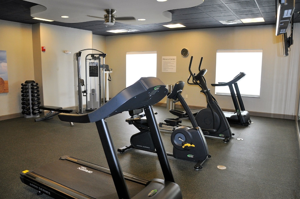 Holiday Inn Express & Suites Perry National Fairground Area #34 by IHG - photo 51