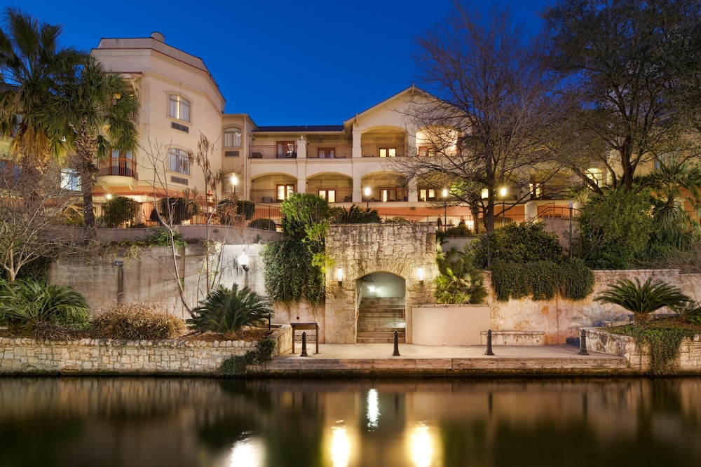 Hotel Indigo San Antonio Riverwalk by IHG - photo 46