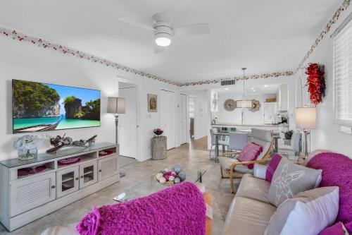 4th Floor End Unit Views in Naples, United States