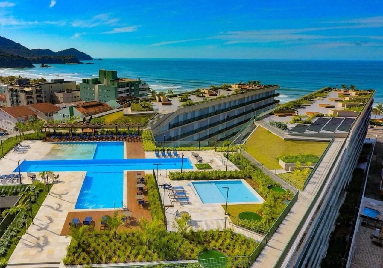 Resort frente ao mar apto 1222 DNA Praia Grande in Ubatuba, Brasil