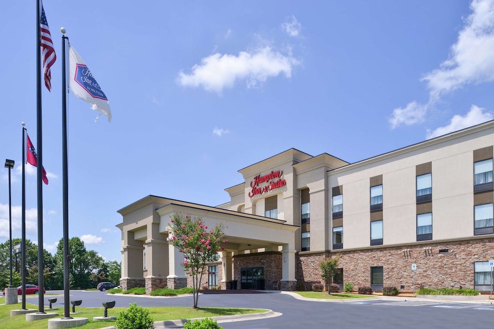 Hampton Inn & Suites by Hilton Lonoke - featured photo