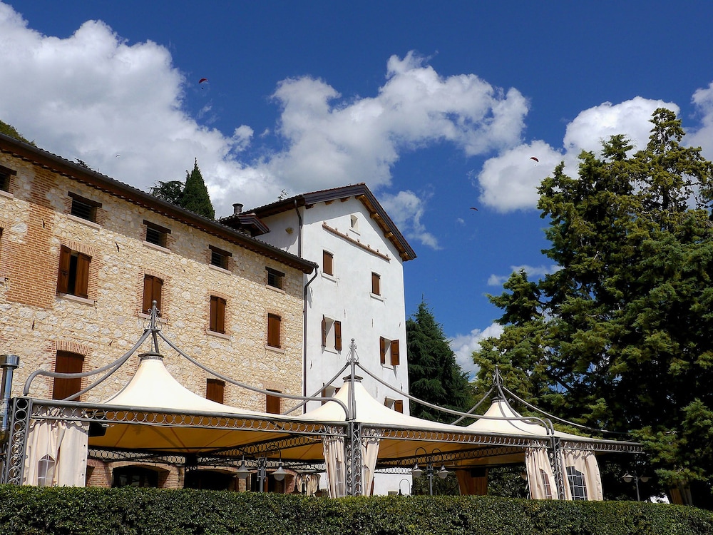 Hotel Antica Abbazia — hotel in Borso Del Grappa