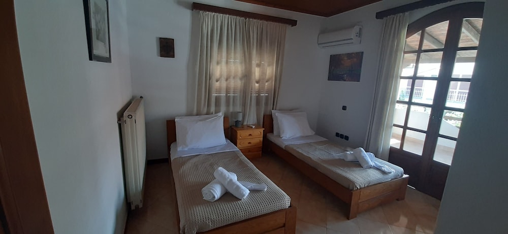 MelissiBlue — hotel in Melissi