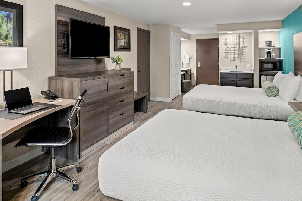 Yosemite Southgate Hotel & Suites - photo 6