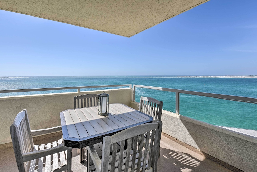 Gulf View Destin Condo with Resort Pool and Spa - photo 17