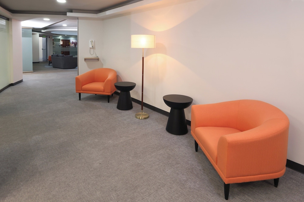 Holiday Inn Hotel & Suites Medica Sur by IHG