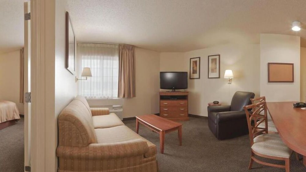 Candlewood Suites Williamsport by IHG - photo 25