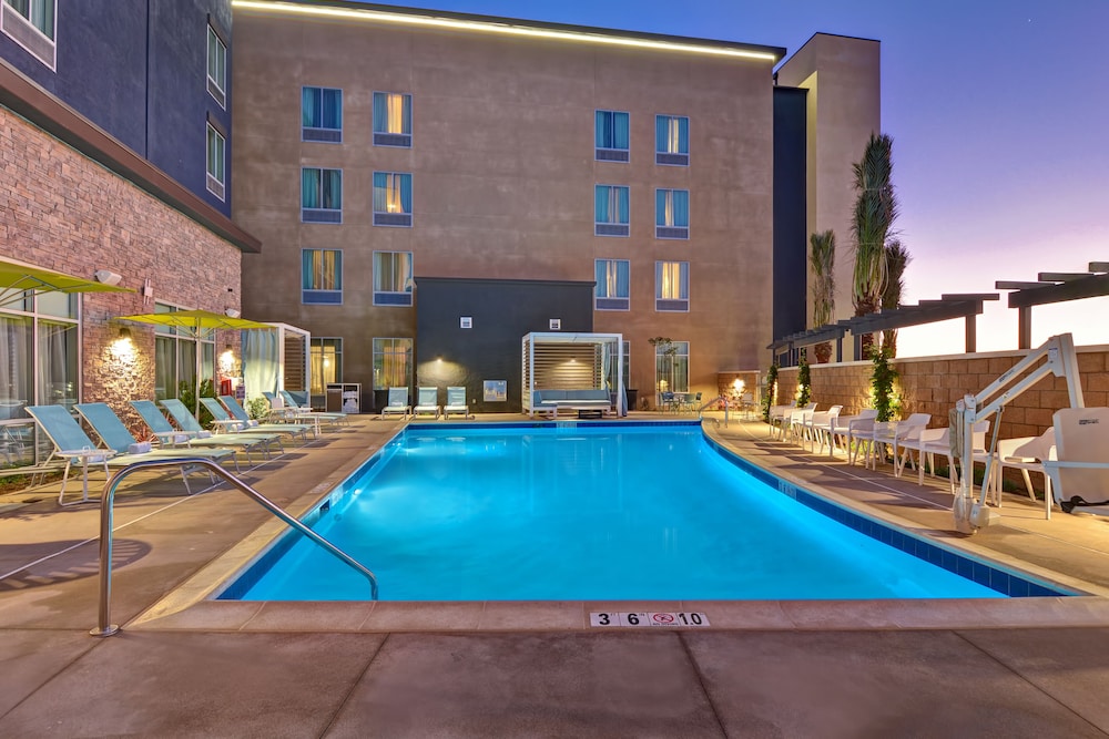 Homewood Suites by Hilton Chula Vista Eastlake - photo 42