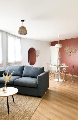 Vanilla la Gare a Pied Wifi Clim Reversible in Perigueux, France