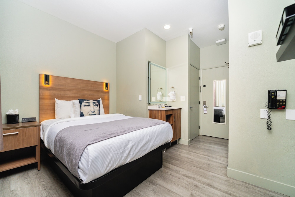 Urban Boutique Hotel - photo 55